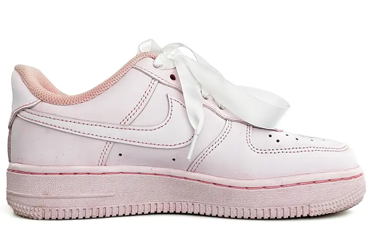 

Кроссовки для скейтбординга Air Force 1 женские, низкие, розовый Nike, розовый