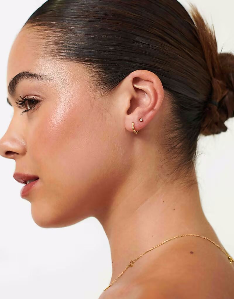 

Водонепроницаемые серьги D.LOUISE из бамбука в золотистом цвете D. Louise