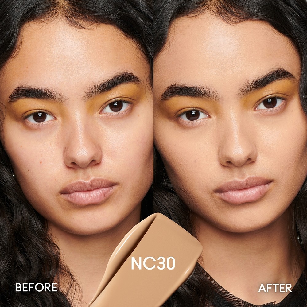 Тональный крем Studio studio fix fluid spf15 24hr matte foundation + oil control Mac, nr. nc30, 30 мл — фото 3