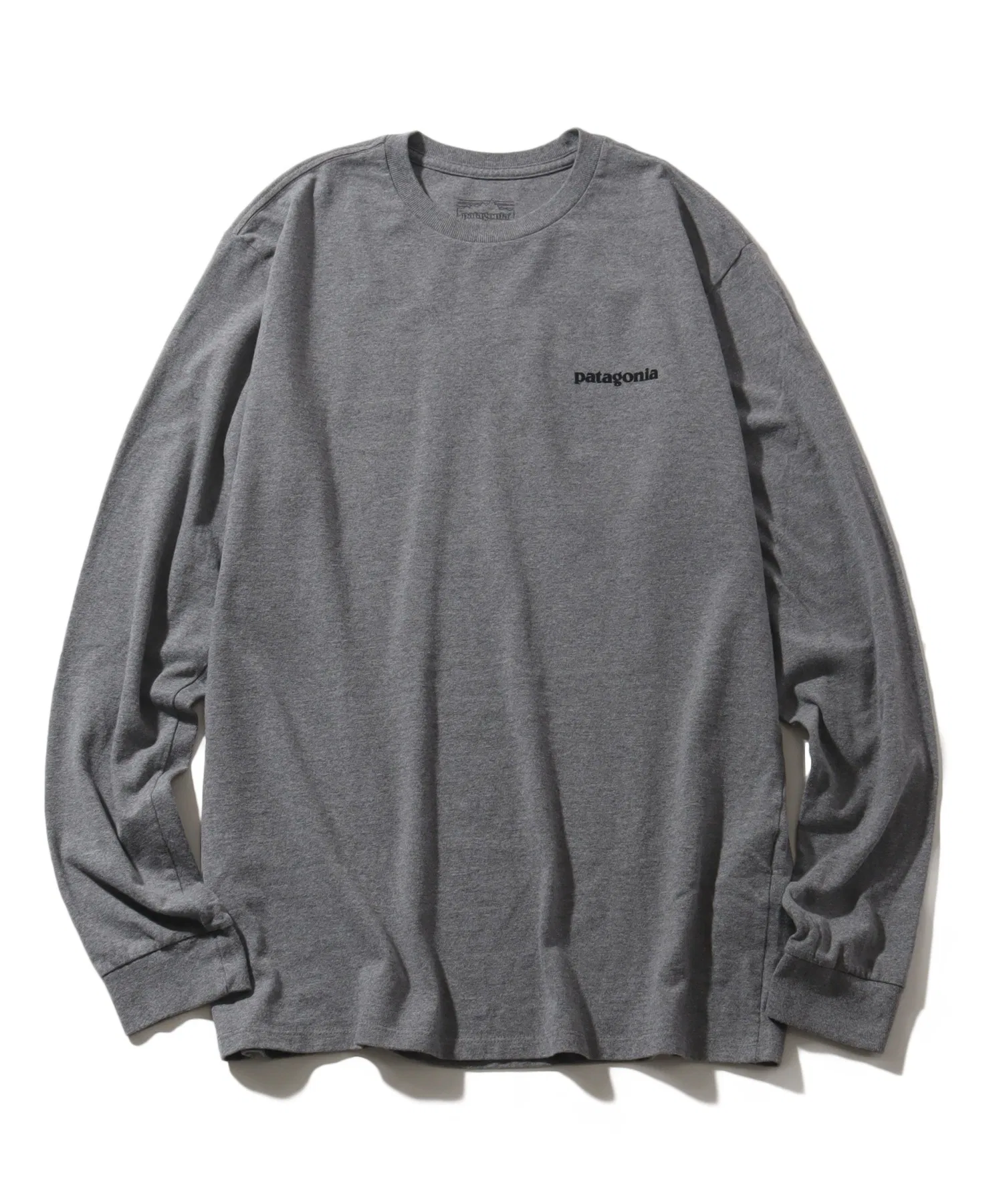Унисекс футболка с логотипом Patagonia L/S P-6 Logo Responsibili-Tee тёмно-синяя — фото 4
