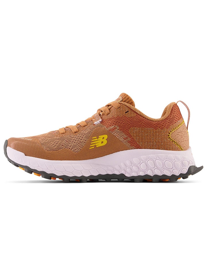 Беговые кроссовки Fresh Foam x Hierro v7 New Balance, светло-коричневый — фото 3