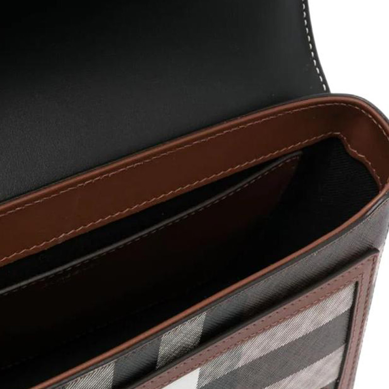 Женская поясная сумка Burberry из полиуретана, цвет шоколад — фото 3