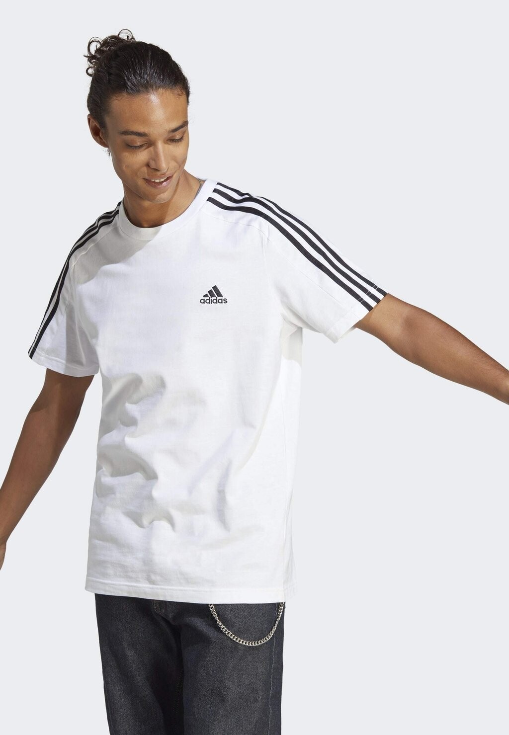 

Футболка Adidas, цвет White Black, Серый, Футболка Adidas, цвет White Black