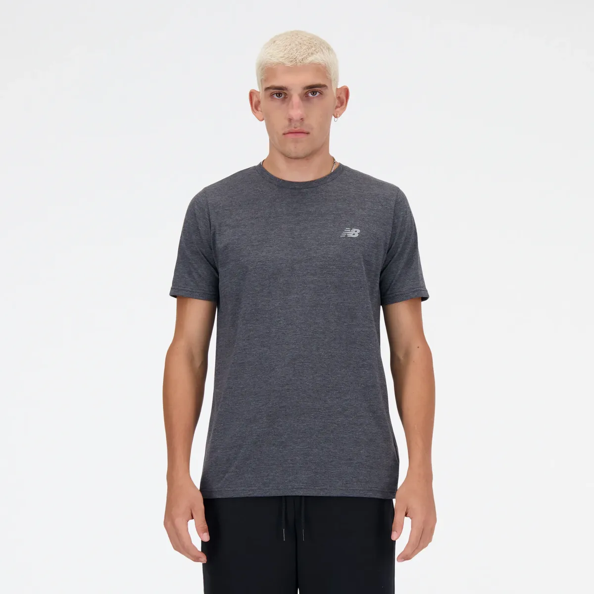 

Футболка New Balance "SPORT ESSENTIALS HEATHERTECH T-SHIRT", черный