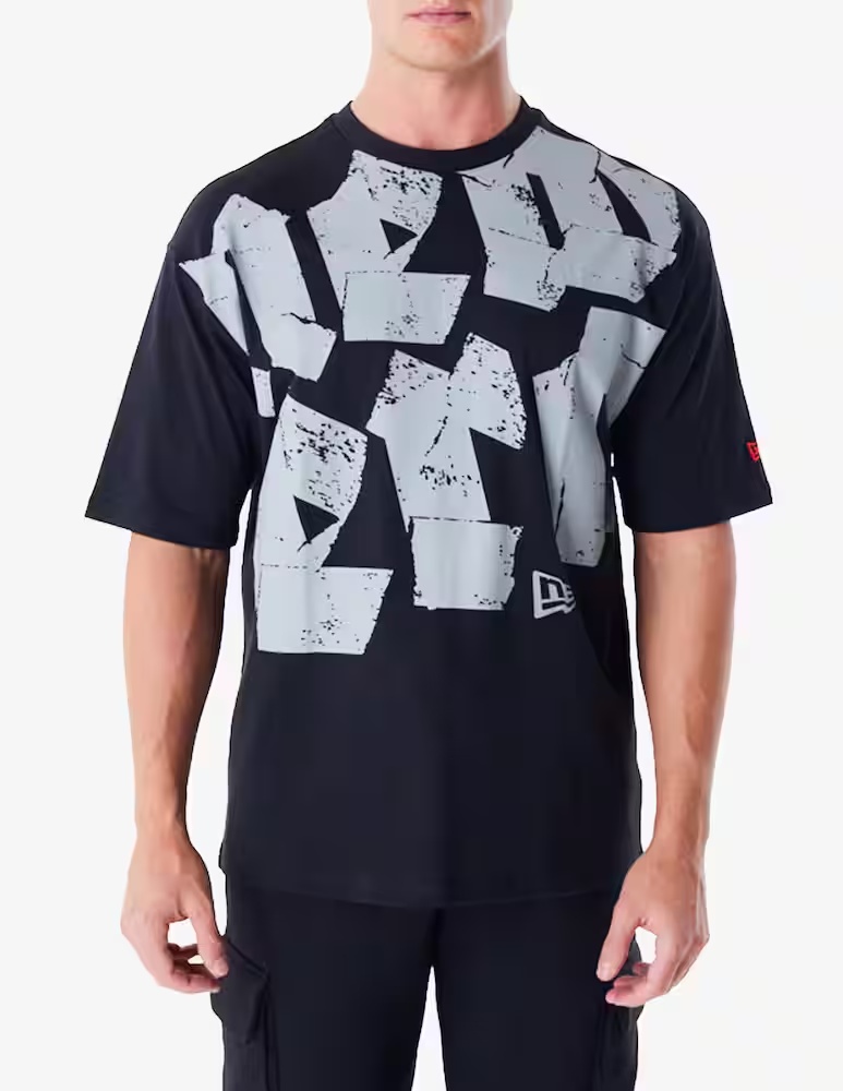 

Футболка с графическим шрифтом New Era, черный