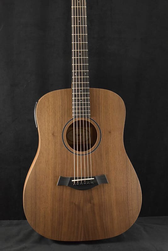 

Акустическая гитара Taylor Big Baby Taylor BBTe Walnut