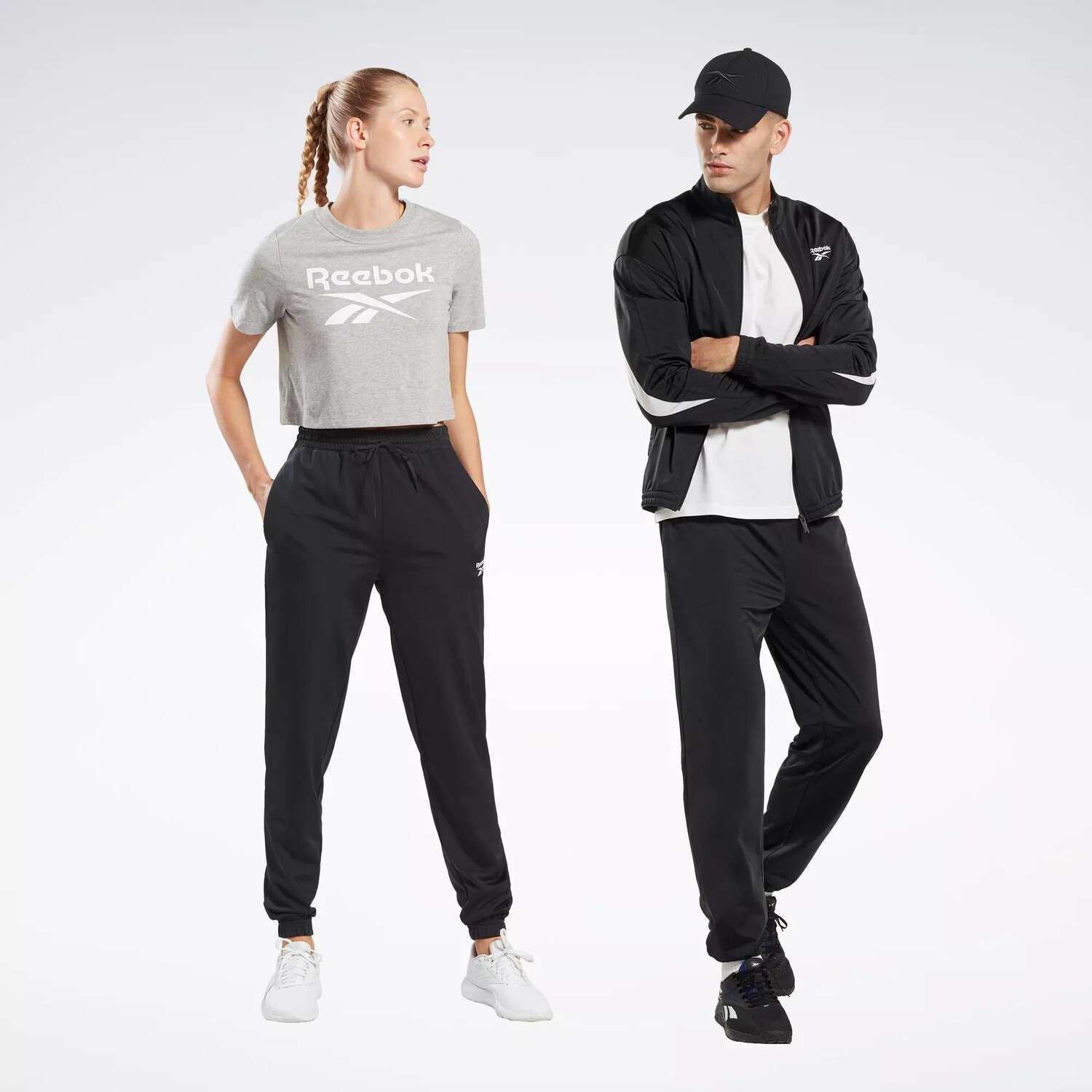 

Вязаные спортивные брюки Reebok Identity Vector, цвет Night Black