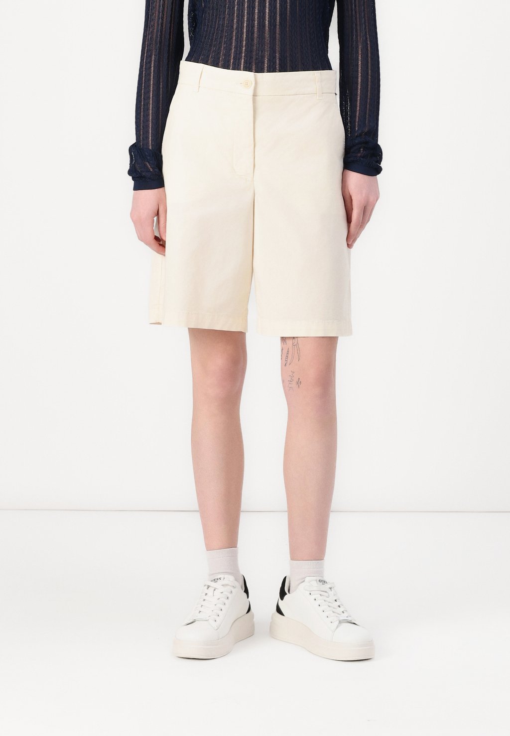 

Шорты Tommy Hilfiger, кремовый
