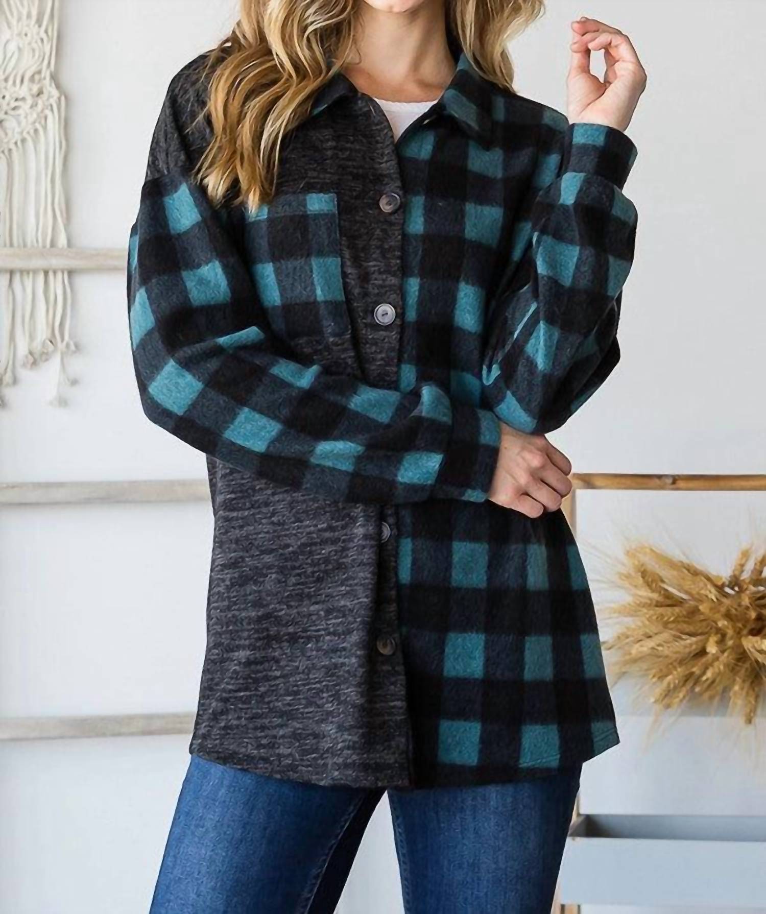 

Клетчатая рубашка на пуговицах в цвете уголь/бирюза HEIMISH USA, Charcoal/Teal