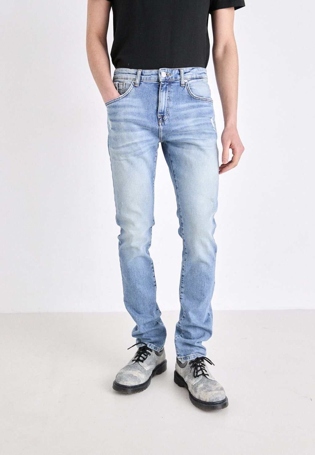 

Джинсы облегающего кроя JOSHUA 200 MID RISE LTB, деним
