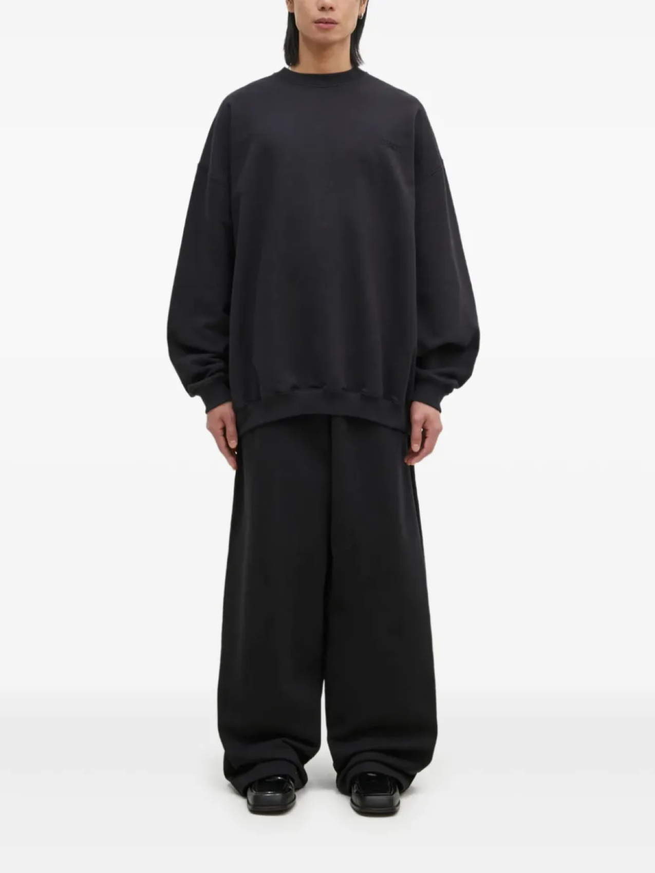 

Толстовка с круглым вырезом и вышитым логотипом VETEMENTS, черный