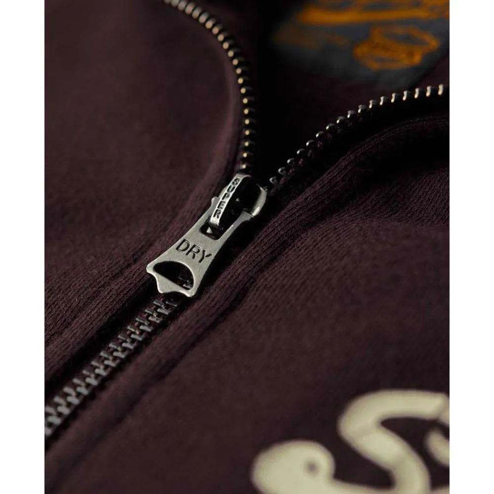 Толстовка Superdry Classic Vl Graphic half zip, коричневый — фото 2