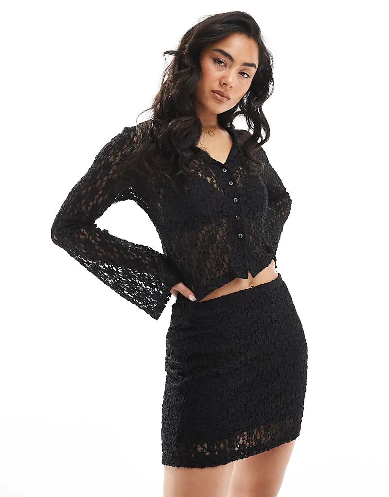

Приталенная мини-юбка из кружева ASOS DESIGN черного цвета
