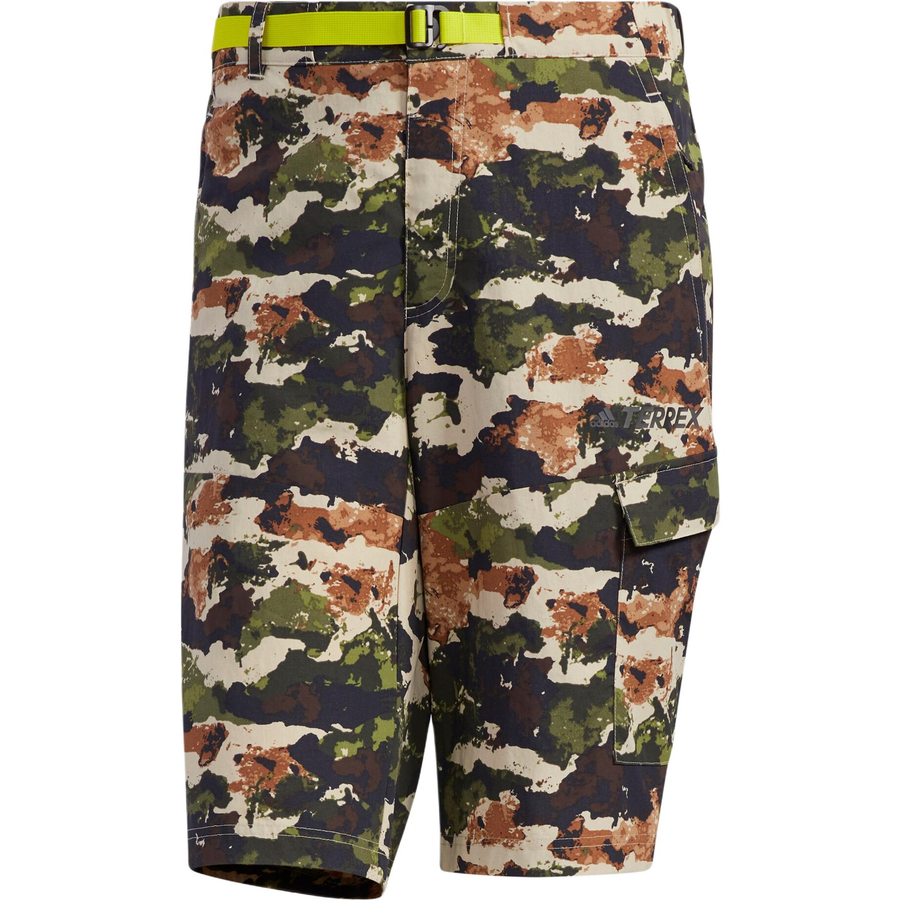 

Adidas Фестив AOP карго шорты мужские камуфляж