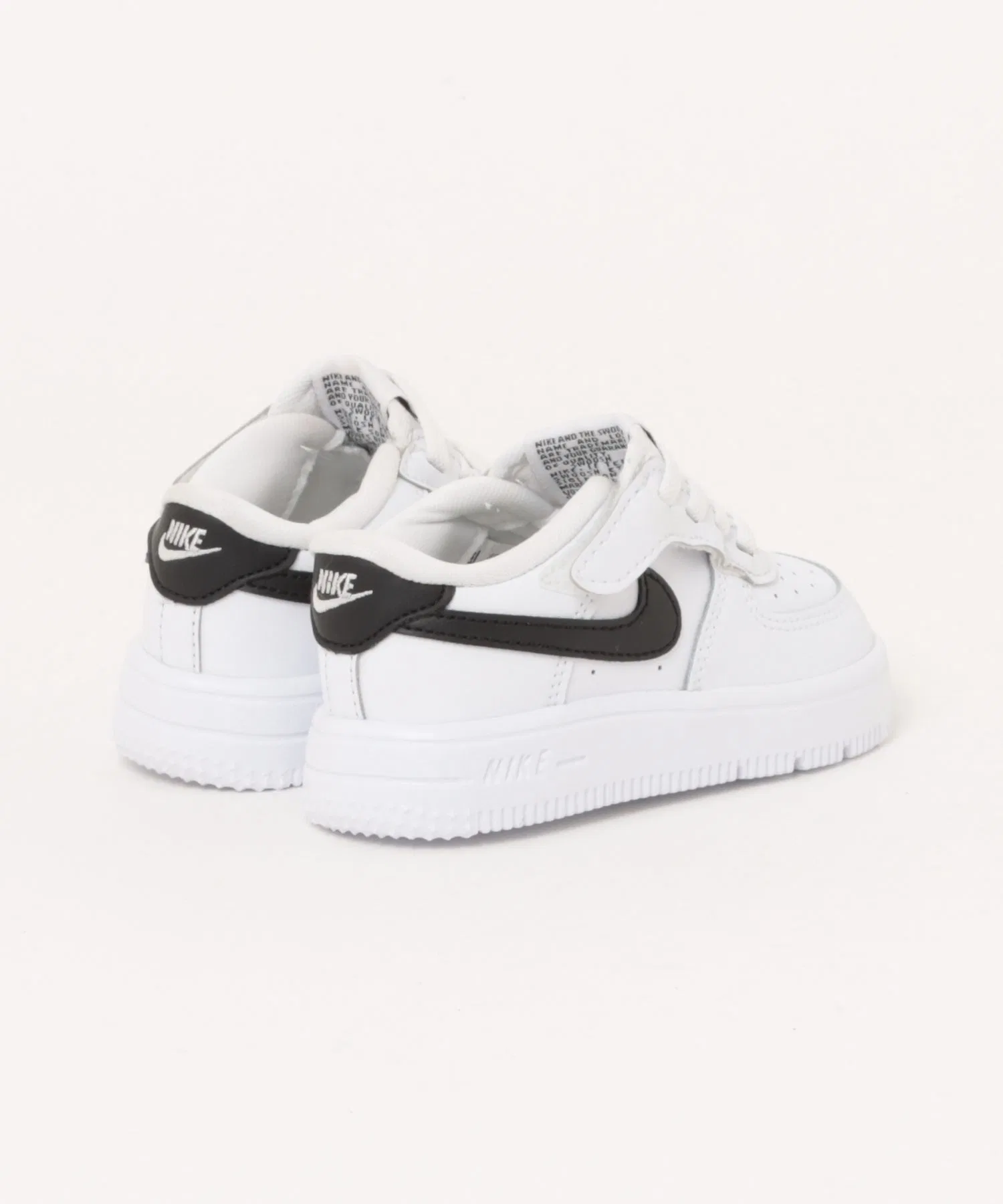 Детские кроссовки NIKE Air Force 1 Low EasyOn (TD) белые — фото 2