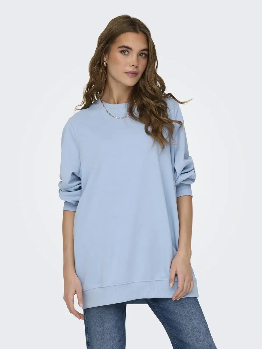 

Длинная толстовка ONLY "ONLBELLA L/S LONG O-NECK UB CC SWT", цвет Clear Sky Detail:No Badge