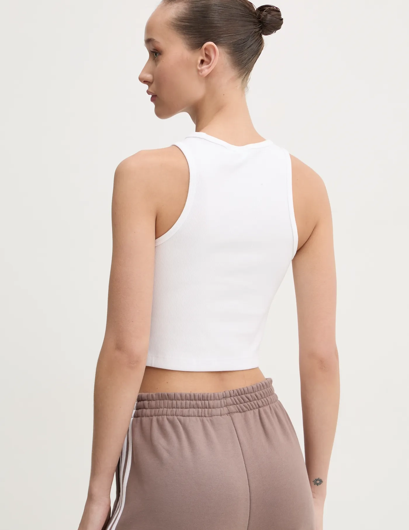 Топ Essential adidas Originals, белый — фото 4