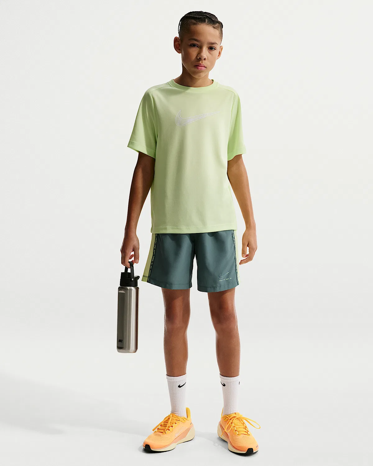 Детские шорты Nike Sportswear Multi Dri-FIT, Mineral Slate/Light Liquid Lime/Light Liquid Lime