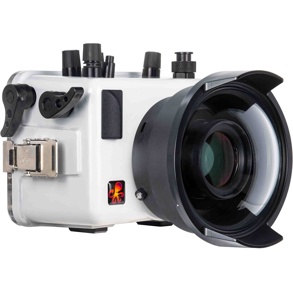 

Ikelite 200DLM Underwater Housing for Canon EOS R8 Camera 69748