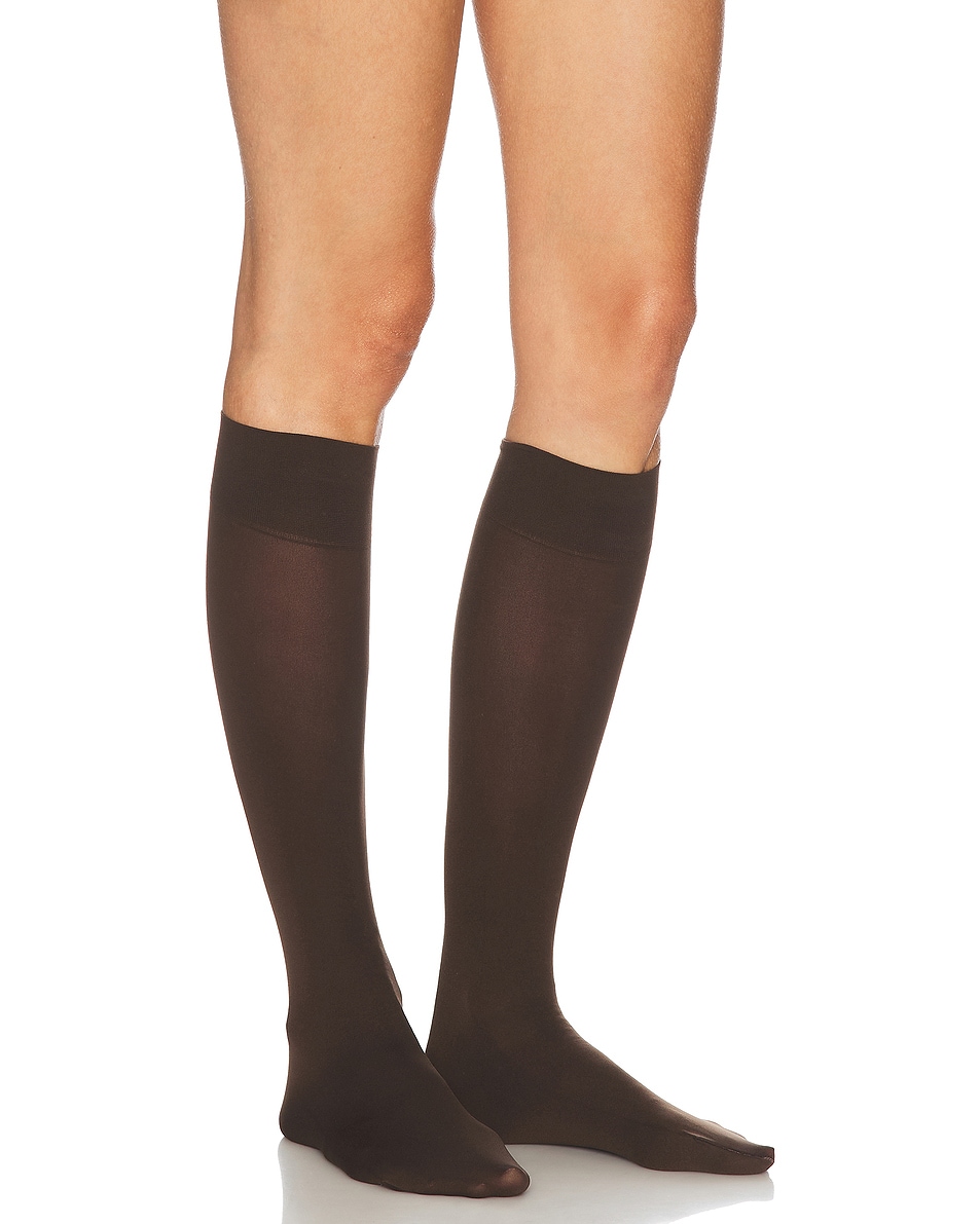 

Pure Matt 50 Sensitive Топ Knee Falke, Brenda