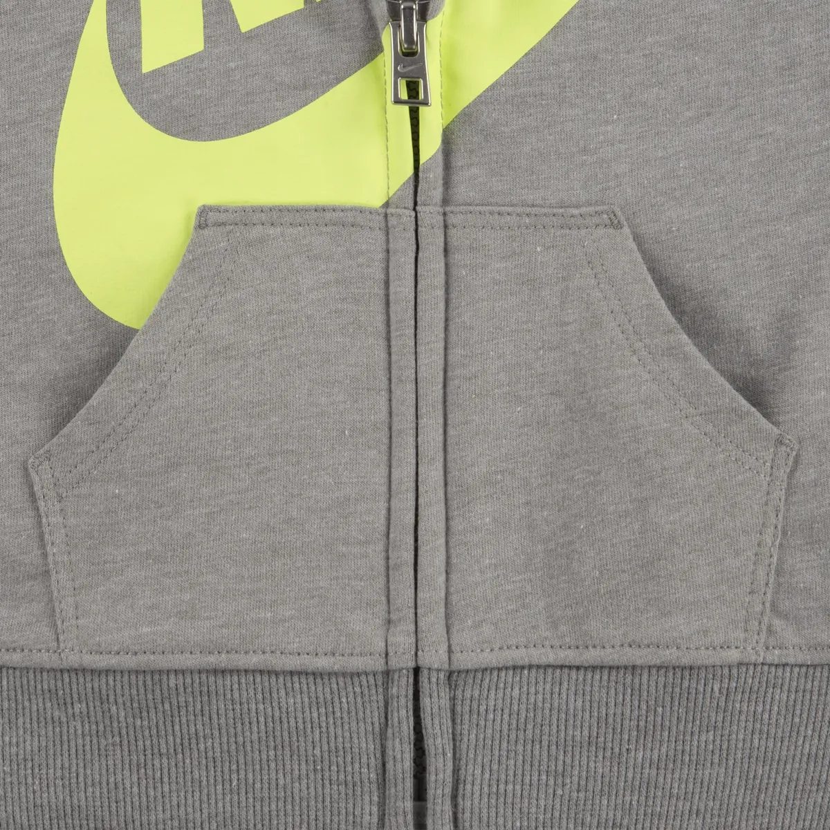 Пакет начального снаряжения Nike Sportswear "JDI TOSS 3PC FZ PANT SET", черно-белый — фото 3