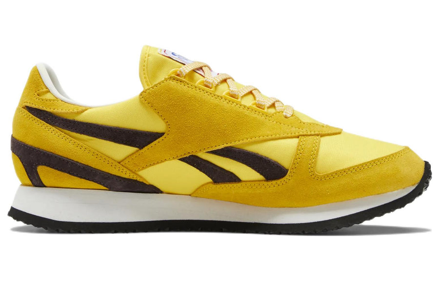 Беговые кроссовки Reebok Victory G 'Always Yellow', желтый — фото 2