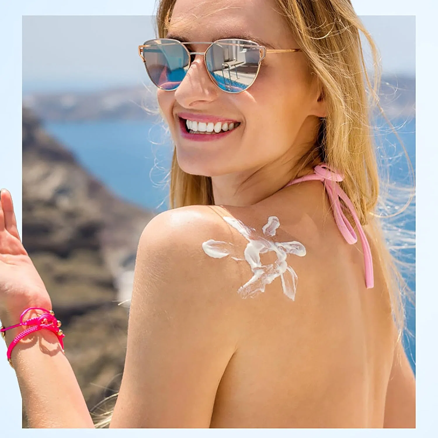 Солнцезащитный крем для лица Hydrating Face Sunscreen 60+ PA+++, 50 мл, синий Generic — фото 3