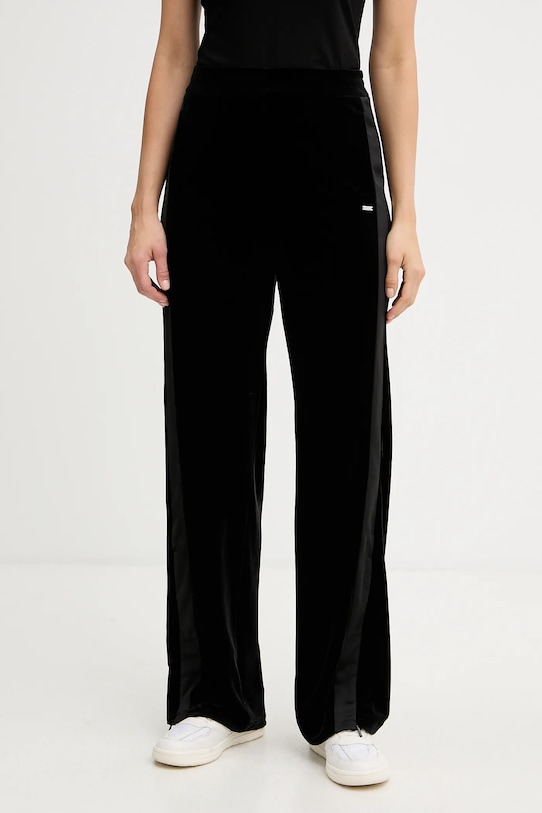 

Велюровые спортивные штаны Armani Exchange, черный