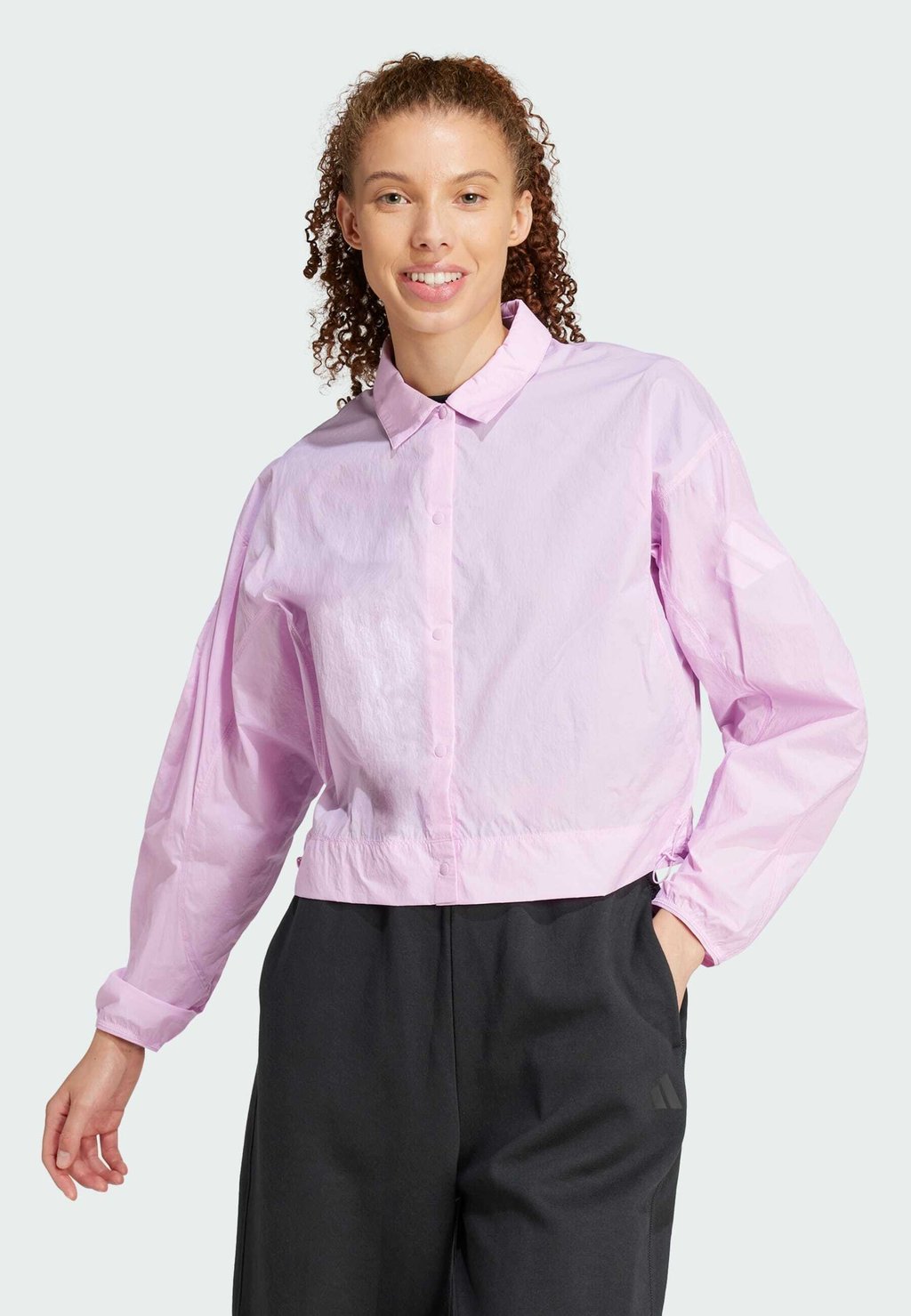 

Блузка на пуговицах CITY ESCAPE LIGHTWEIGHT adidas Sportswear, сиреневый