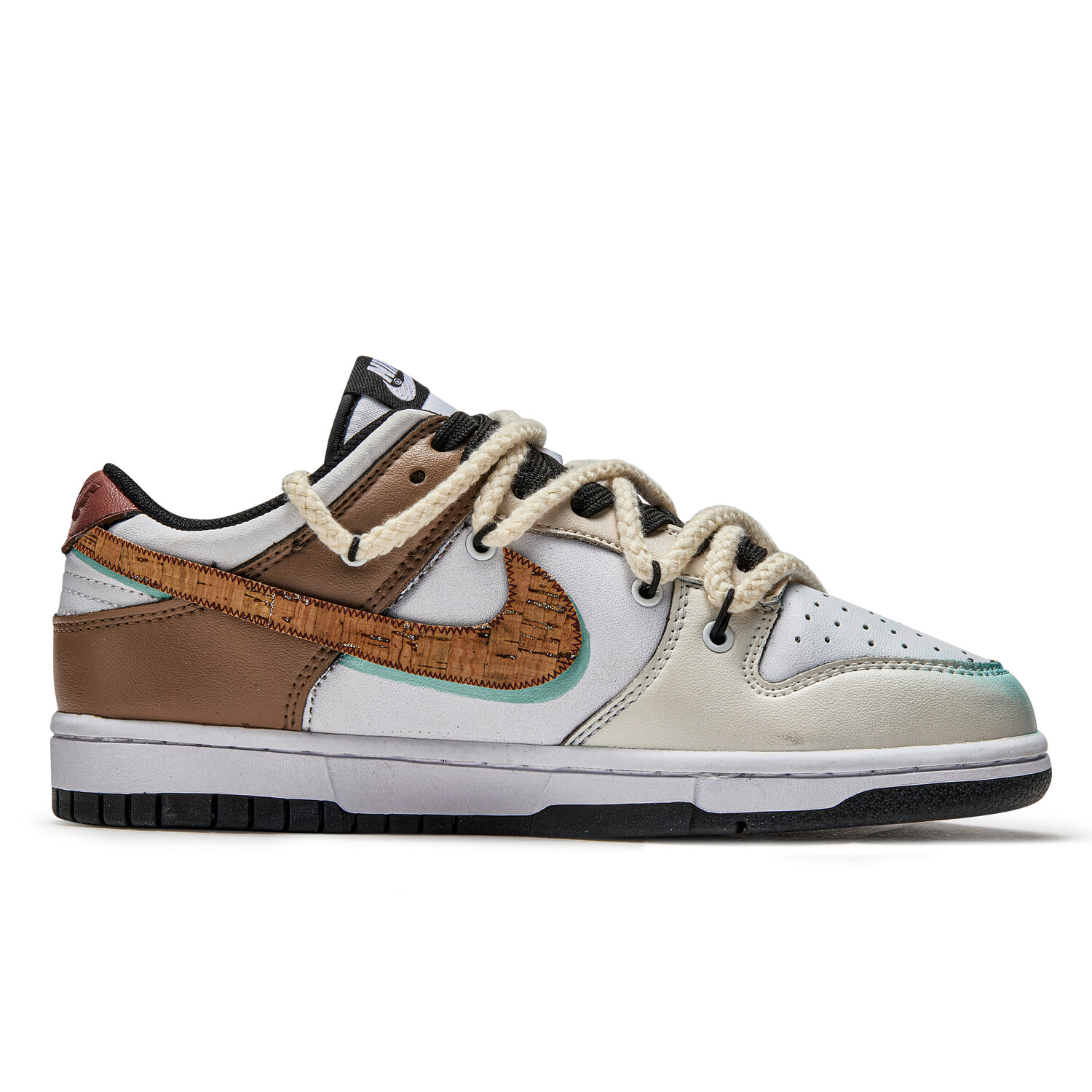 

Кроссовки Nike Dunk Skateboarding Shoes Women's Low-top Yellow/Brown, цвет Coyote/Coyote