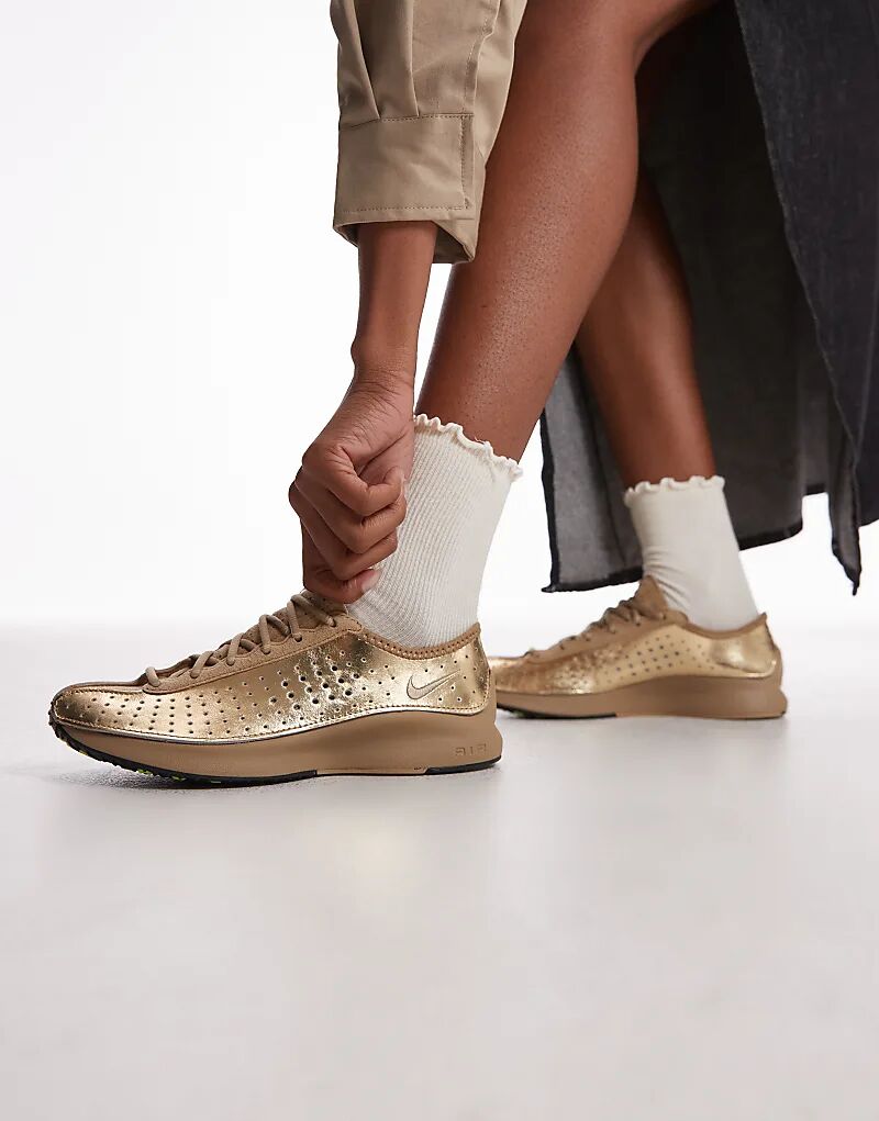 Кроссовки Nike Air Superfly в золотом цвете