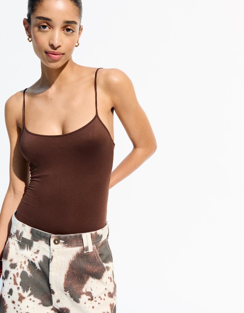 

Боди-Танк Bershka, коричневый