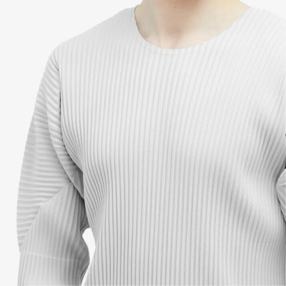 

Homme Plissé Issey Miyake Плиссированная футболка с длинными рукавами, серый