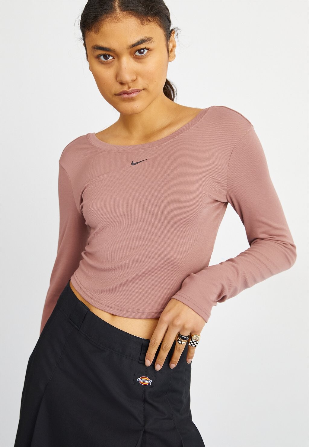 

Футболка с длинным рукавом Nike, дымчато-лиловый/черный