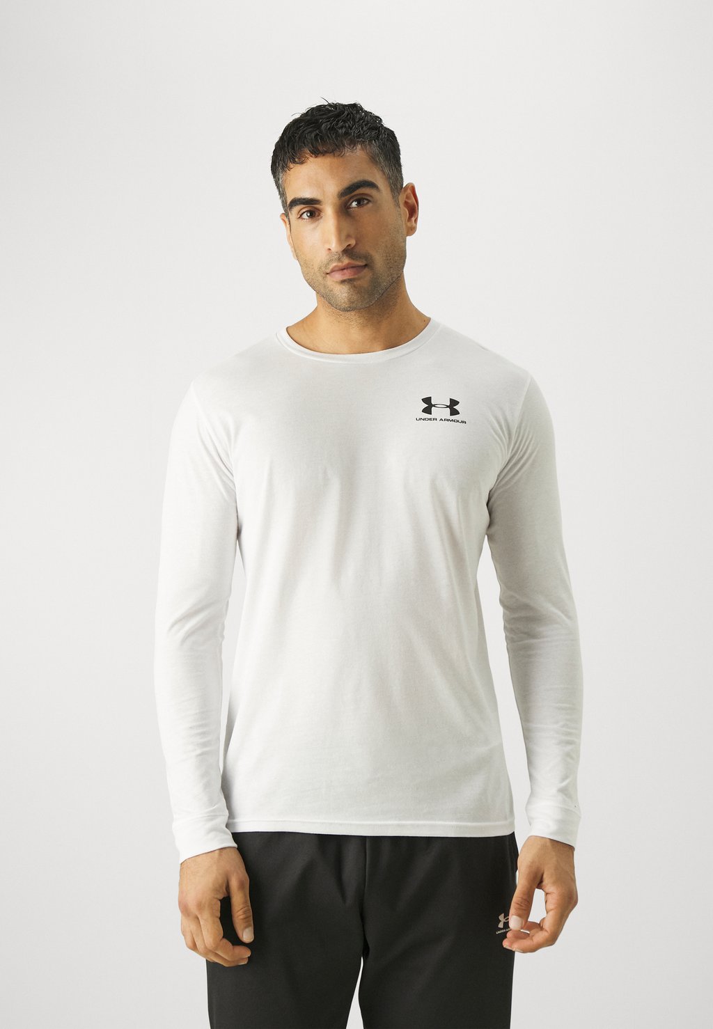 

Футболка с длинным рукавом Sportstyle Left Chest Under Armour, цвет white/black