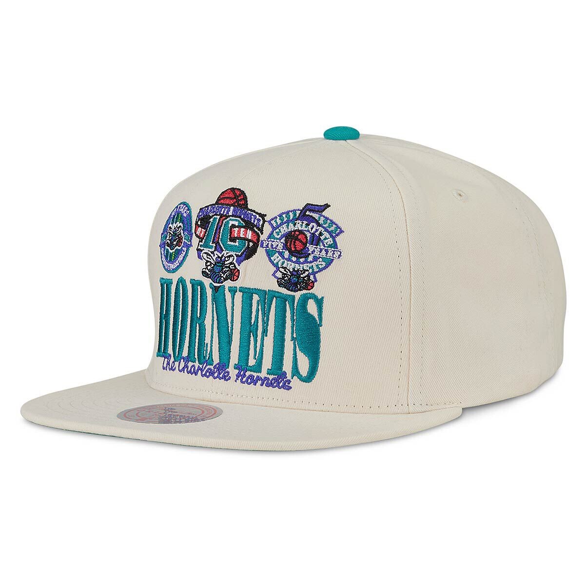 Кепка NBA CHARLOTTE HORNETS REFRAME RETRO SNAPBACK CAP Mitchell And Ness, цвет Off Weiß