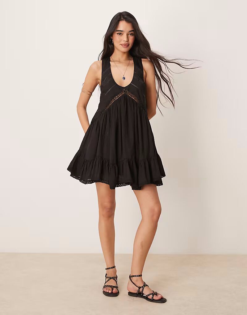 

Мини-платье ASOS DESIGN с открытыми плечами и глубоким вырезом черного цвета