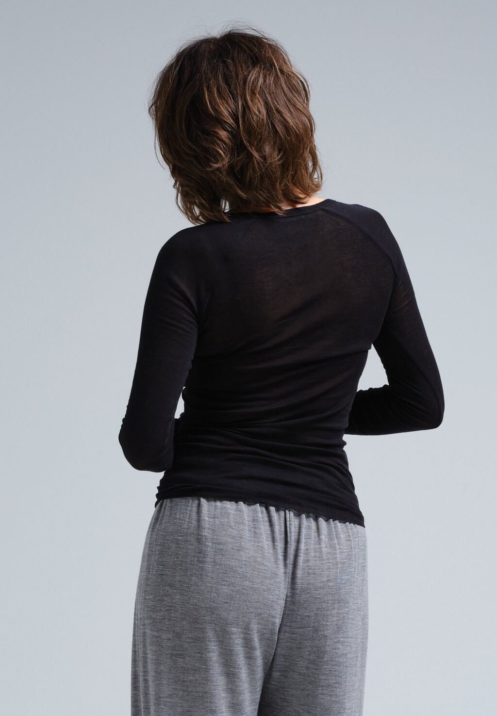 

Топ с длинными рукавами ELVIRA Seamless Basic, черный