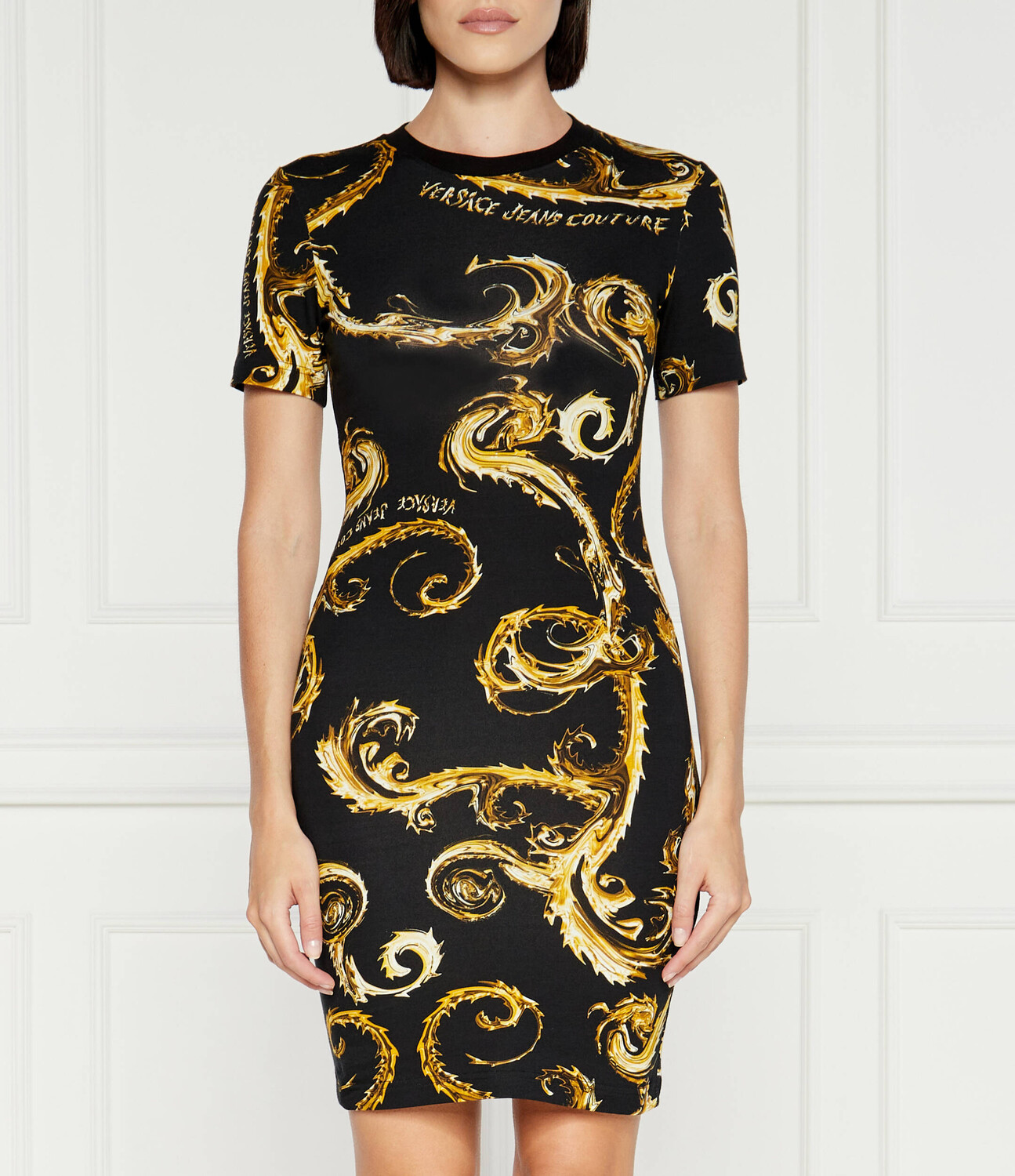 

Платье Versace Jeans Couture, черный