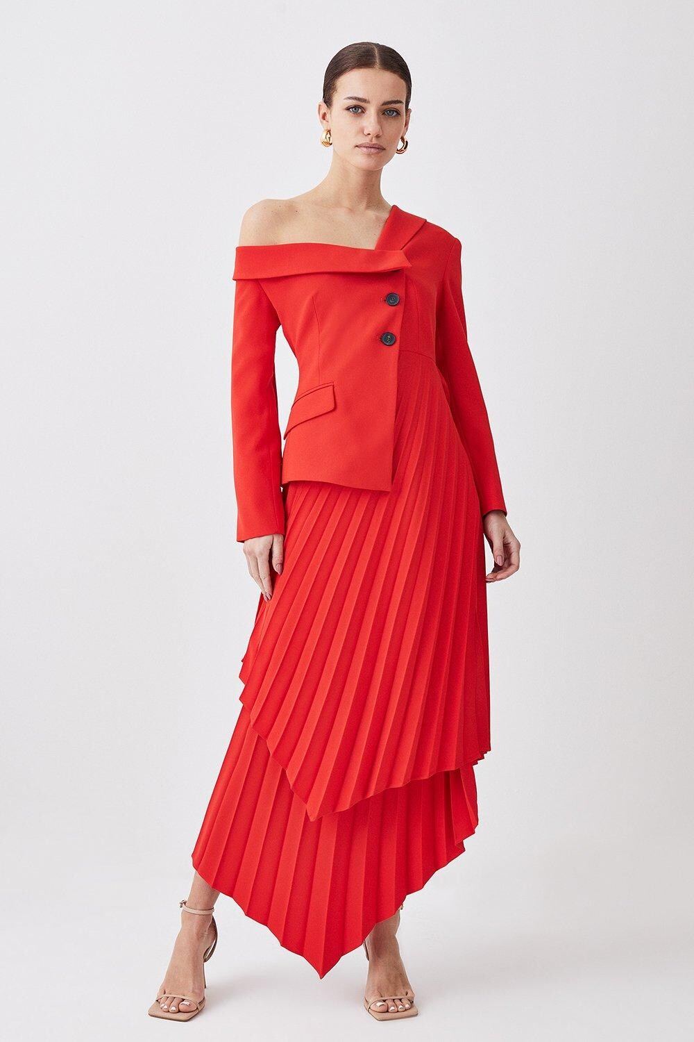 

Асимметричное платье миди из крепа Petite со складками Karen Millen, красный