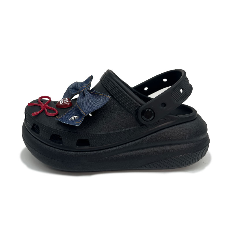 Crocs Женские черные сабо Crush Clog Denim Butterfly Clog