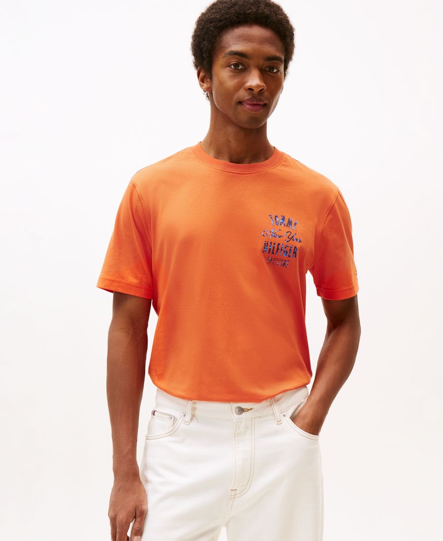 

Мужская футболка с графическим принтом "Нью-Йорк" Tommy Hilfiger, Brilliant Orange, Оранжевый, Мужская футболка с графическим принтом "Нью-Йорк" Tommy Hilfiger, Brilliant Orange