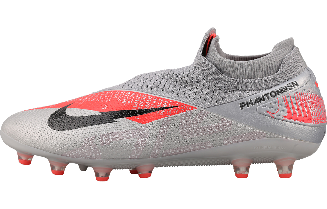 

Футбольные кроссовки Nike Phantom Vision унисекс