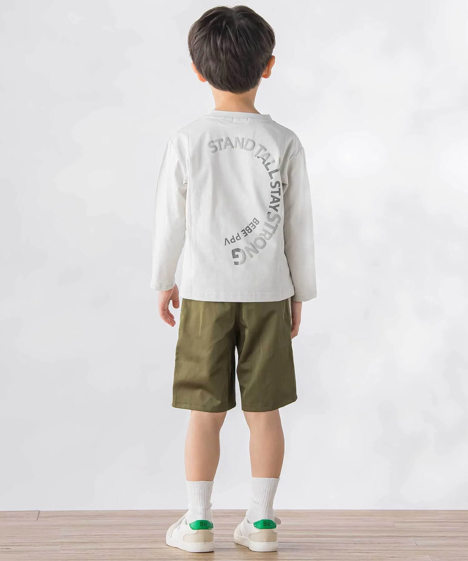 Детская футболка с круглым логотипом BeBe Petits Pois Vert серая — фото 3