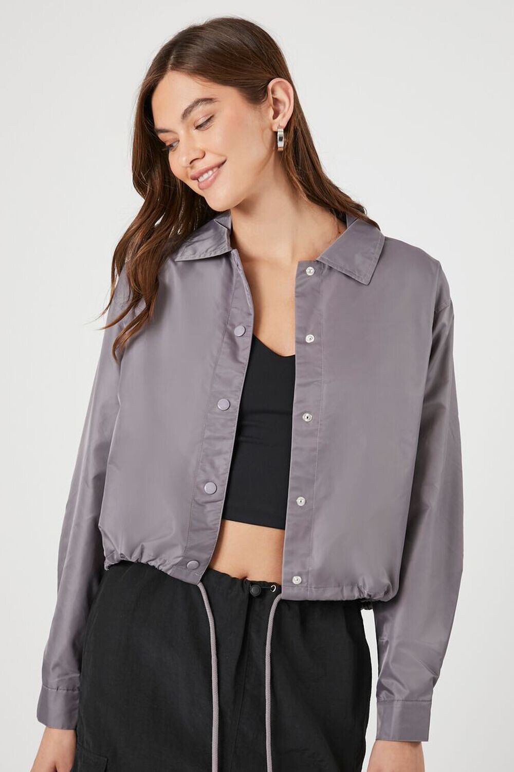 

Укороченная куртка-тренер Forever 21