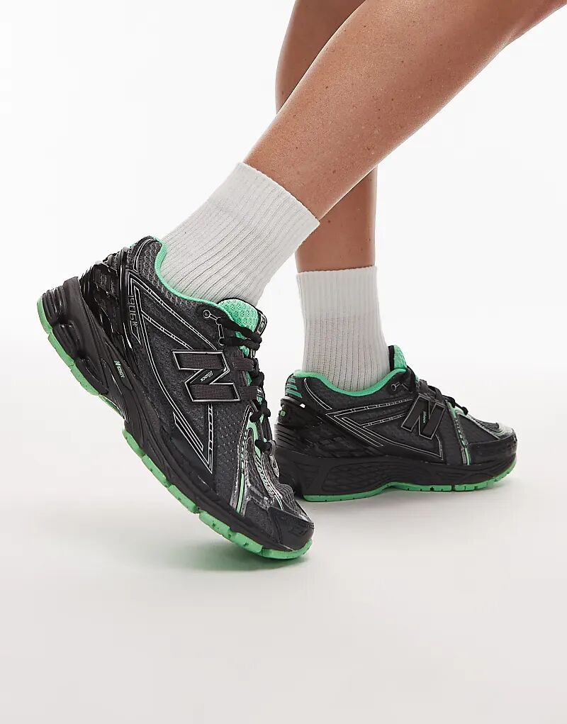 Кроссовки унисекс New Balance 1906r черного и зеленого цветов