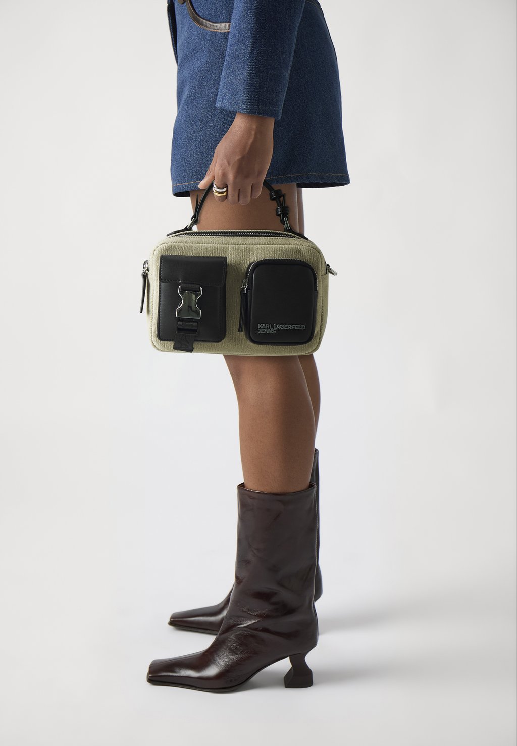 

Сумка MIXED CAMERA BAG Karl Lagerfeld Jeans, бежевый