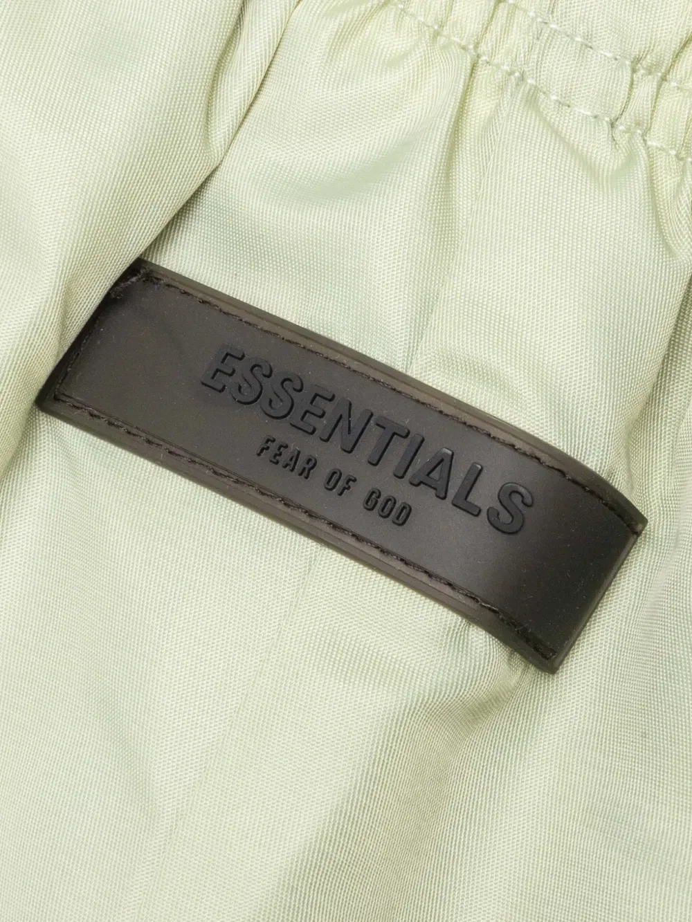 Спортивные брюки с логотипом Fear Of God Essentials Kids, зеленый — фото 3