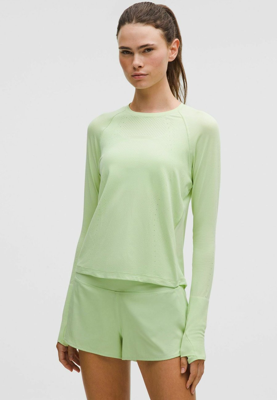 

Топ lululemon SWIFTLY MESH-BACK, Lemongrass Lemongrass/Green