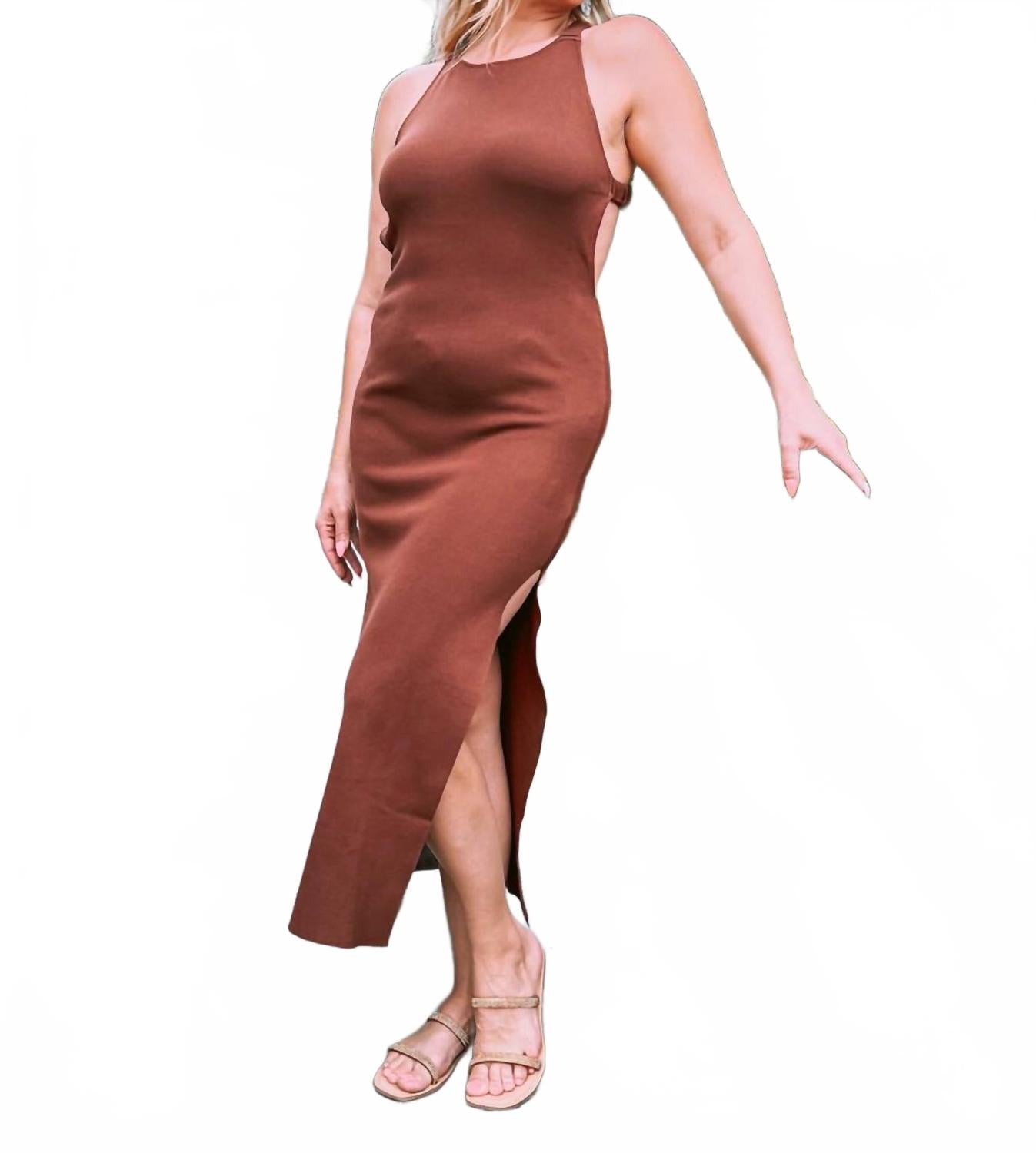 

Облегающее платье с перекрещивающимися бретелями в какао-браун CRESCENT, коричневый